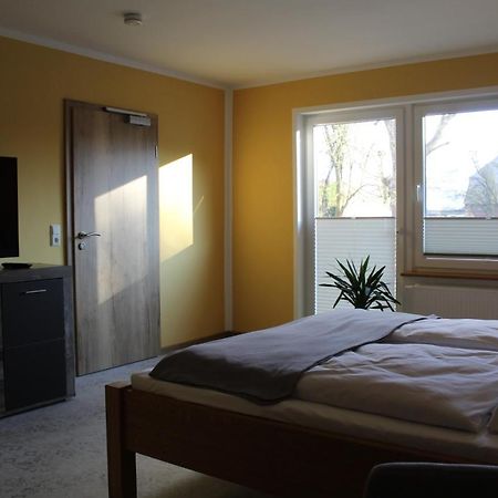 Vorsicht Hotel Deyelsdorf 外观 照片