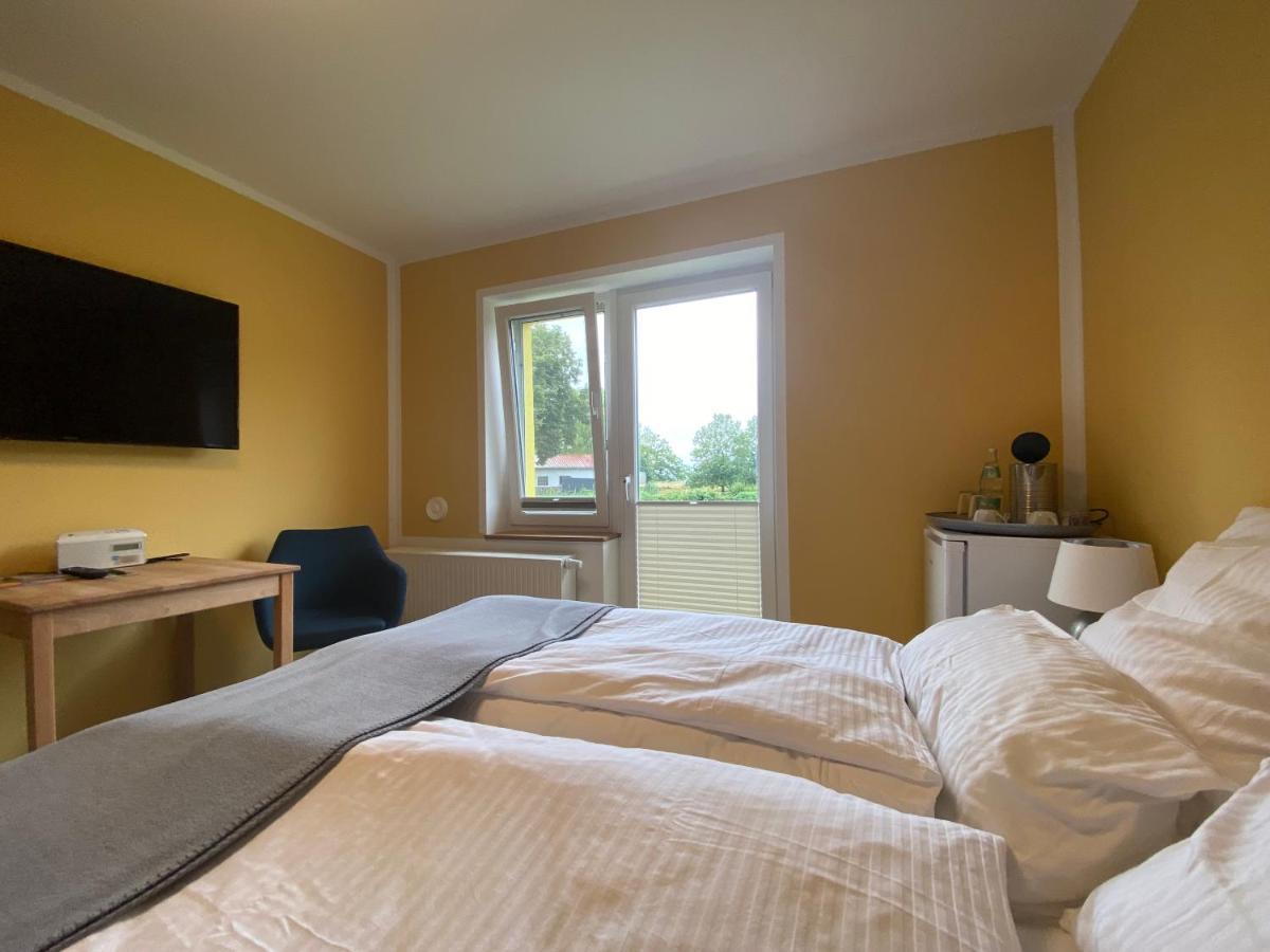 Vorsicht Hotel Deyelsdorf 外观 照片